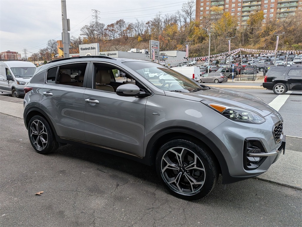2022 Kia Sportage SX Turbo photo 3