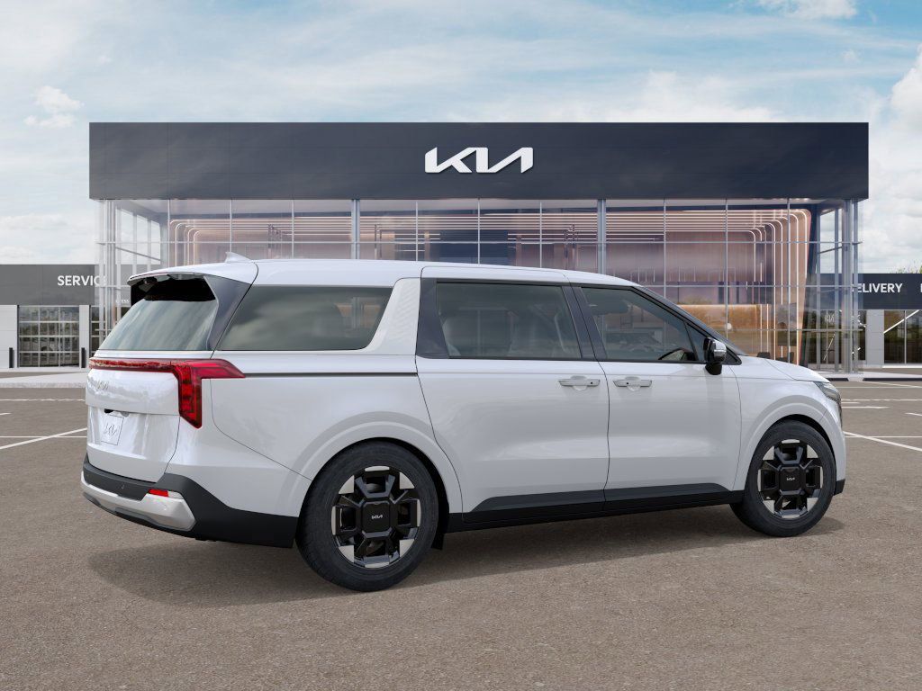 2026 Kia Carnival EX photo 5