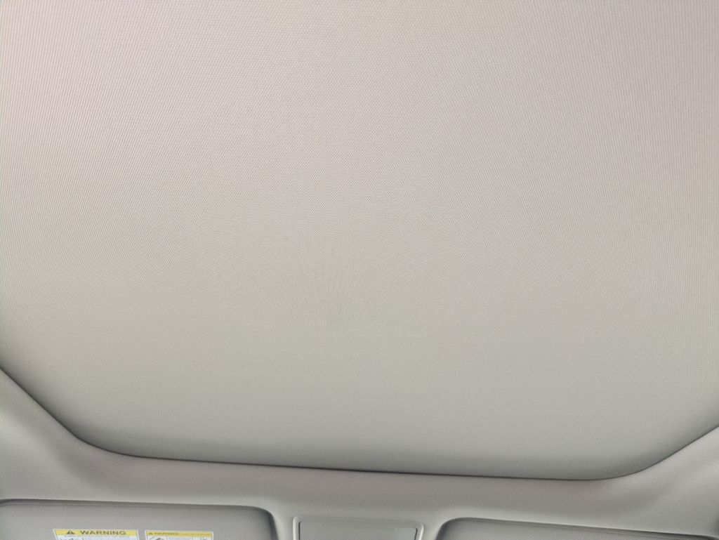 2025 Honda Pilot Touring photo 18