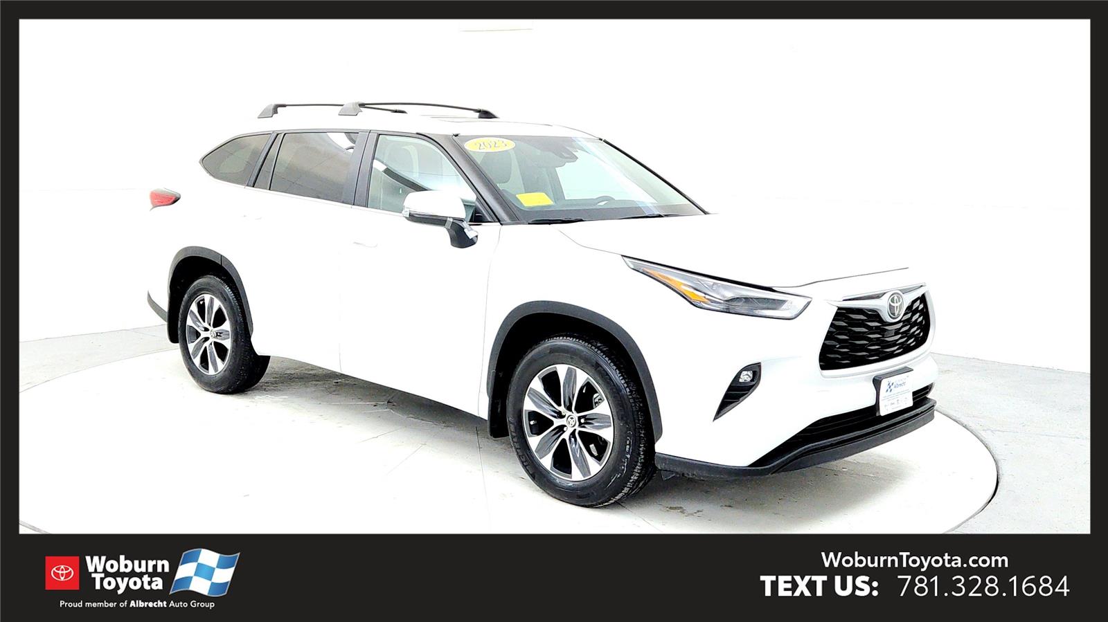 2023 Toyota Highlander XLE's photo