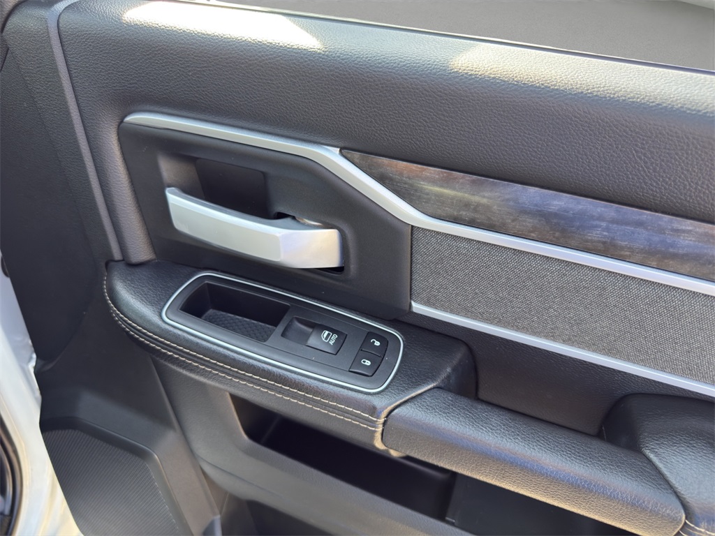 2020 Ram 2500 Big Horn photo 17