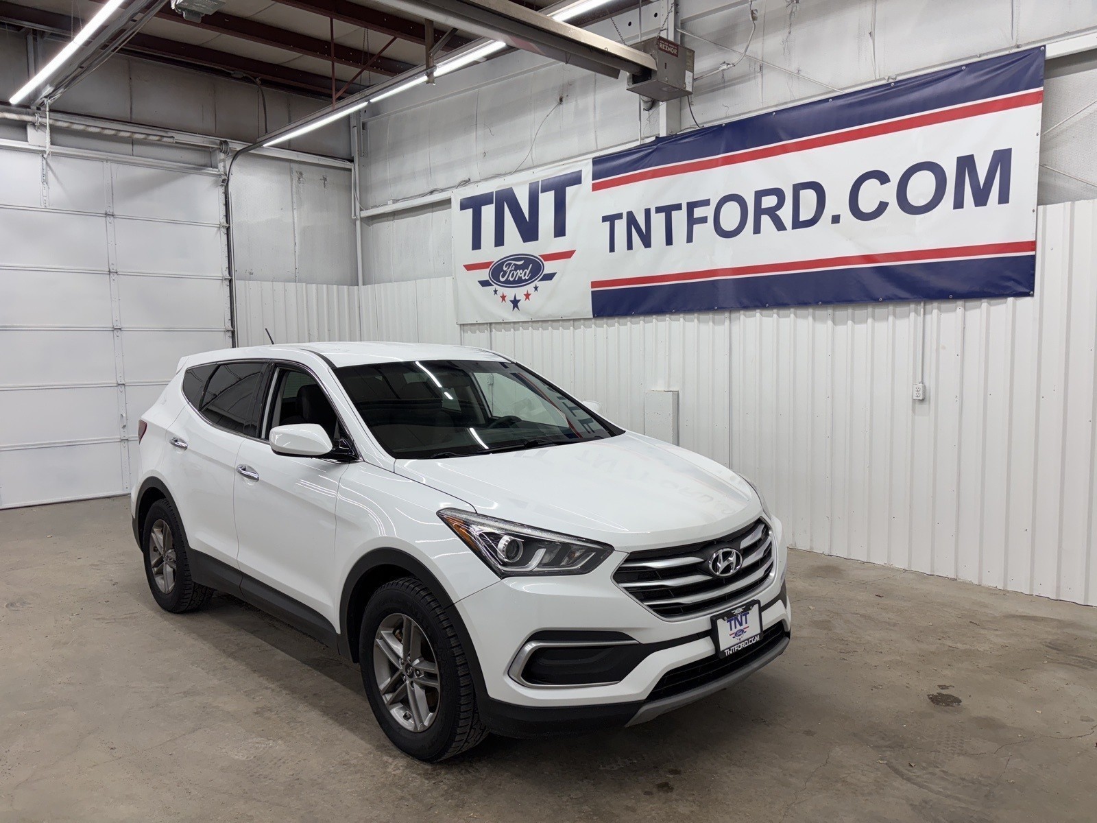 2018 Hyundai Santa Fe Sport Base photo 2