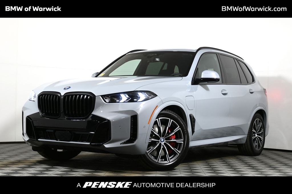 2025 BMW X5 M50i's photo