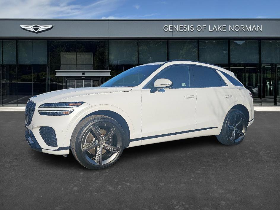 2024 GENESIS GV70 Sport's photo