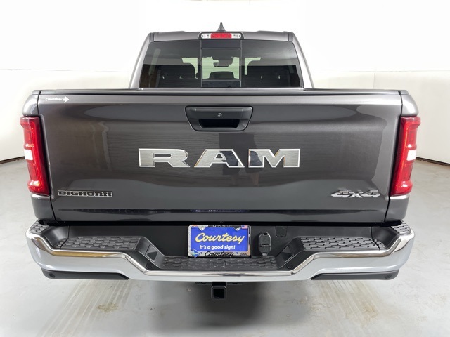 2025 Ram 1500 Big Horn Lone Star photo 4