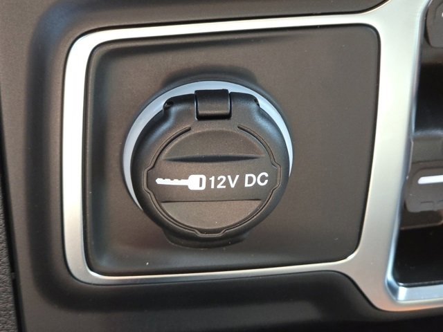 2025 Jeep Wrangler Sport S photo 9