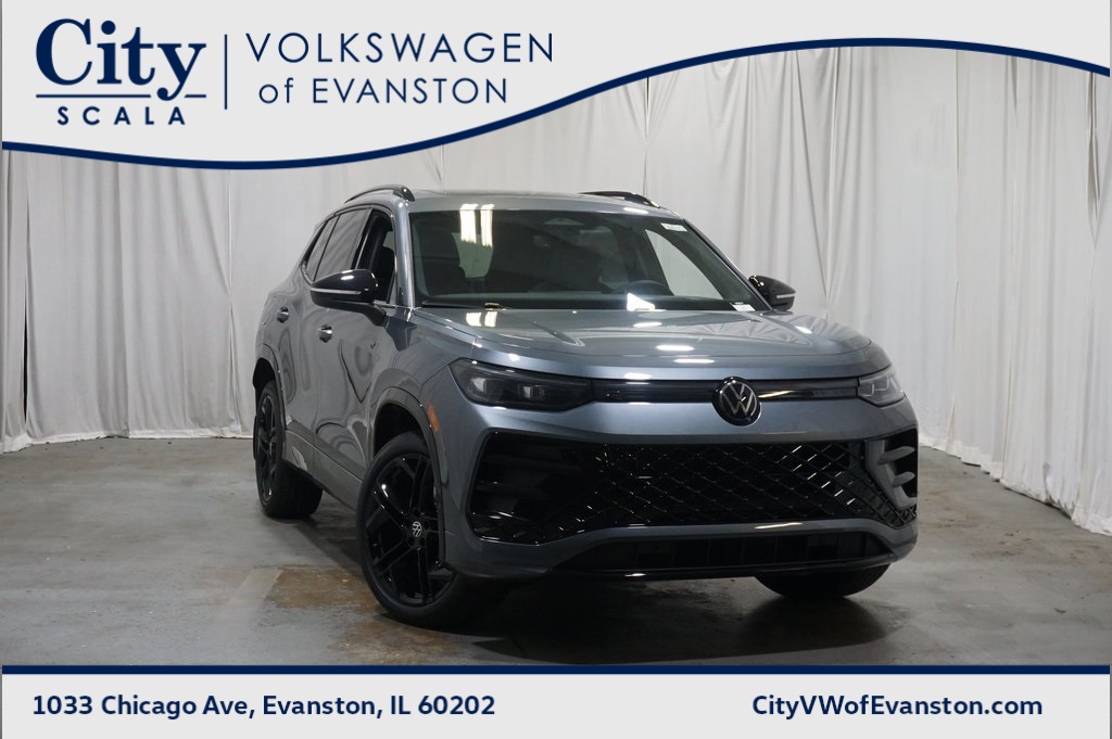 2026 Volkswagen Tiguan SE R-LINE BLACK's photo