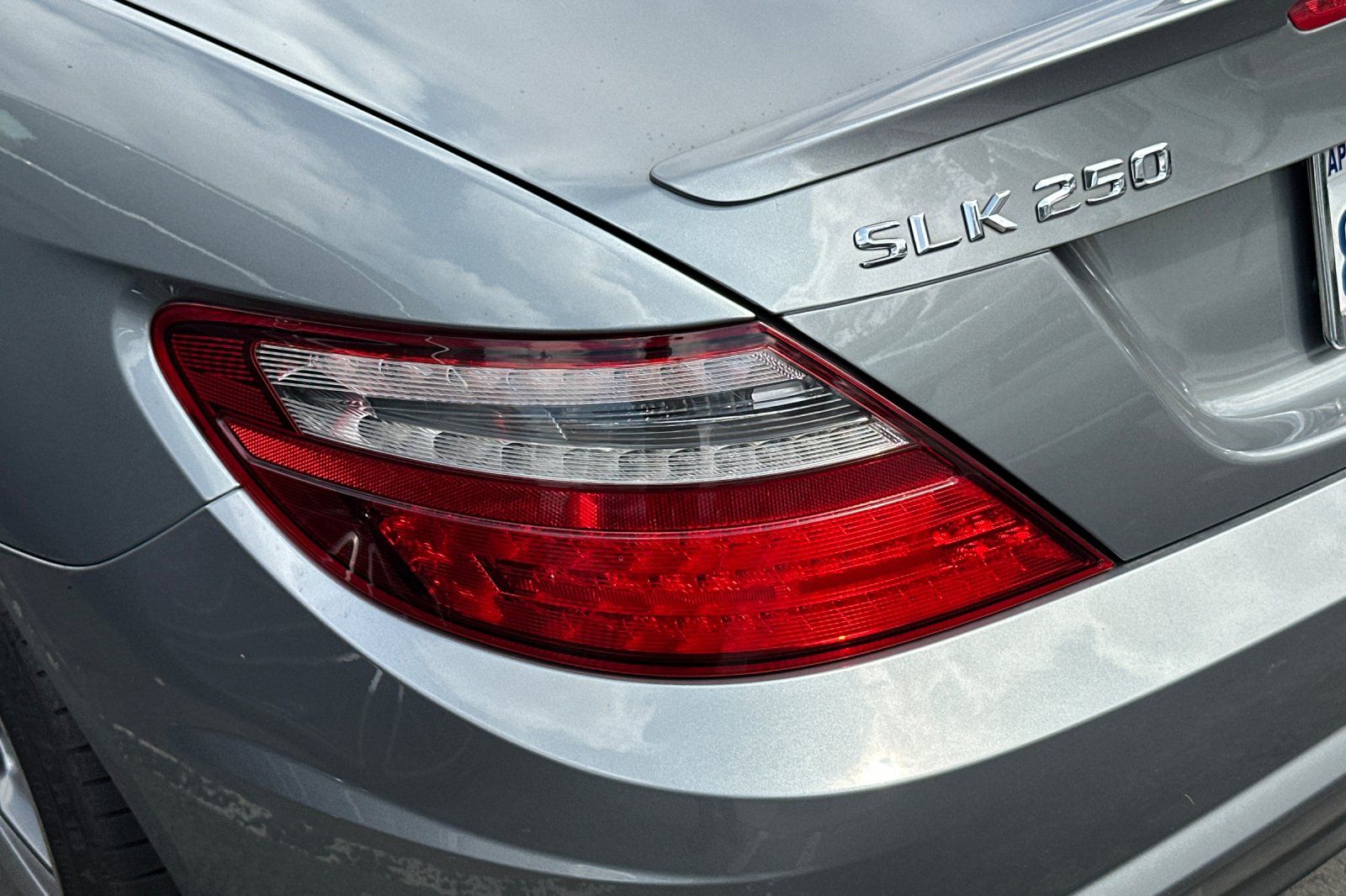 2015 Mercedes Benz SLK 250 photo 8