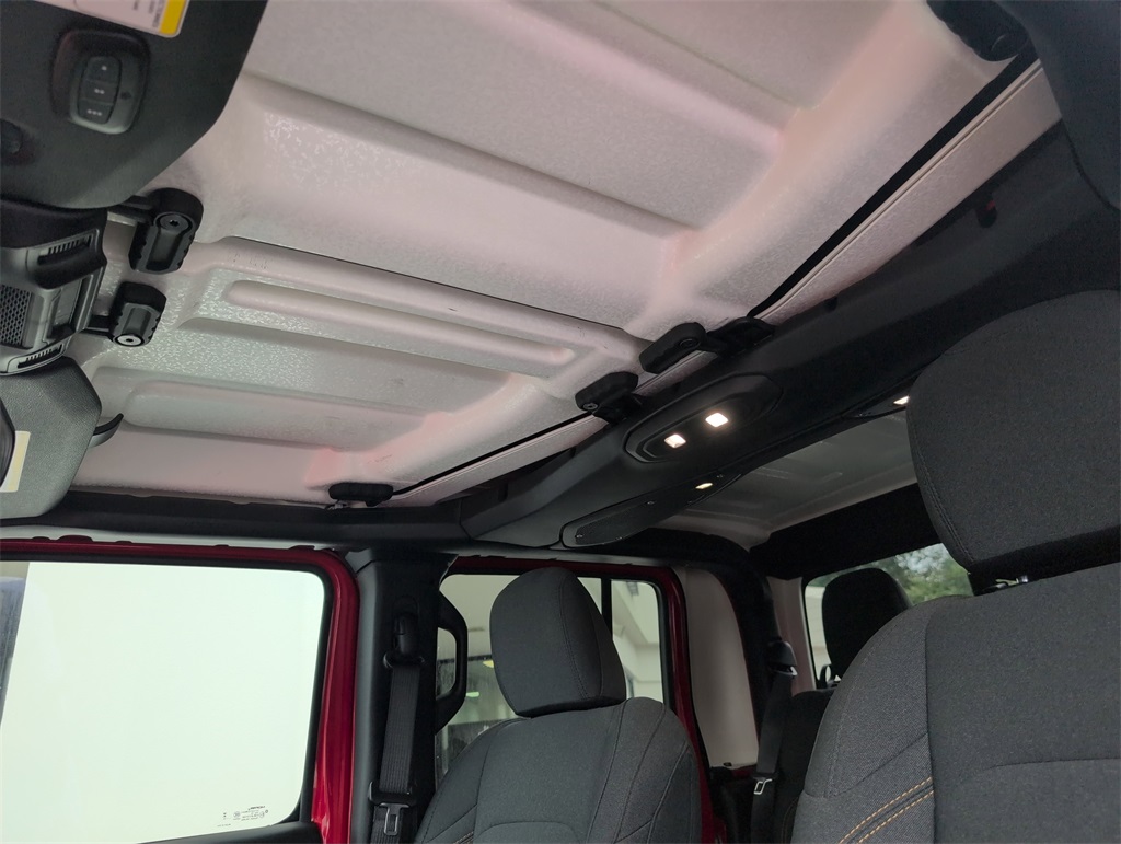 2024 Jeep Gladiator Sport photo 22