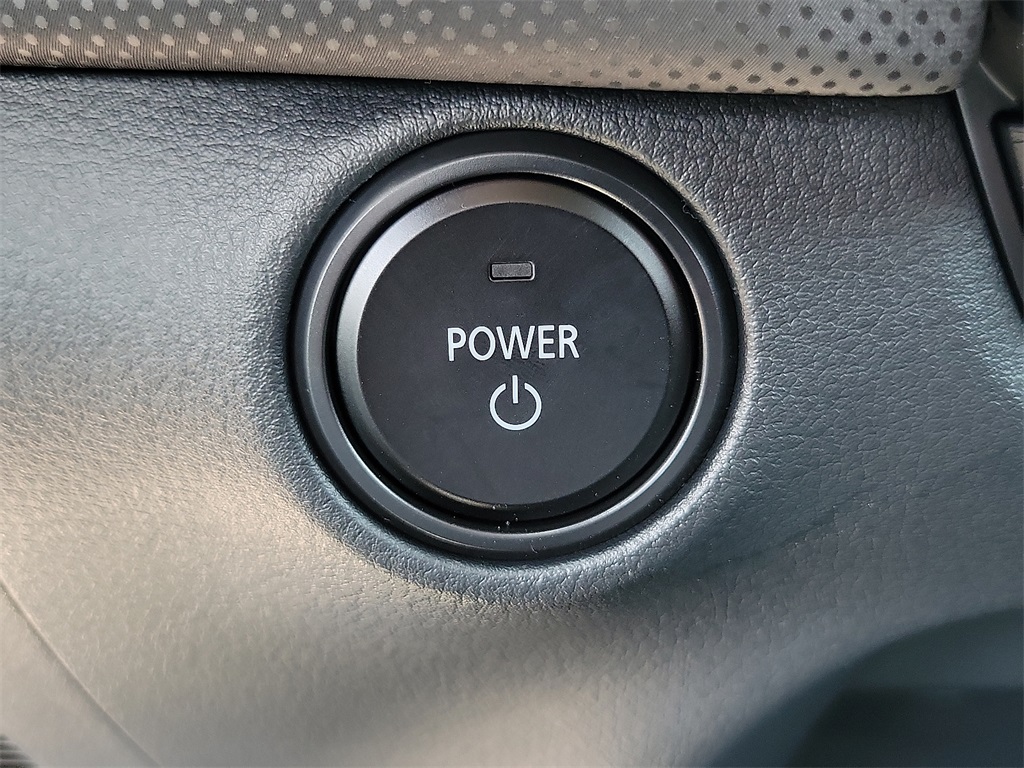 2025 Mazda CX-50 Preferred photo 10