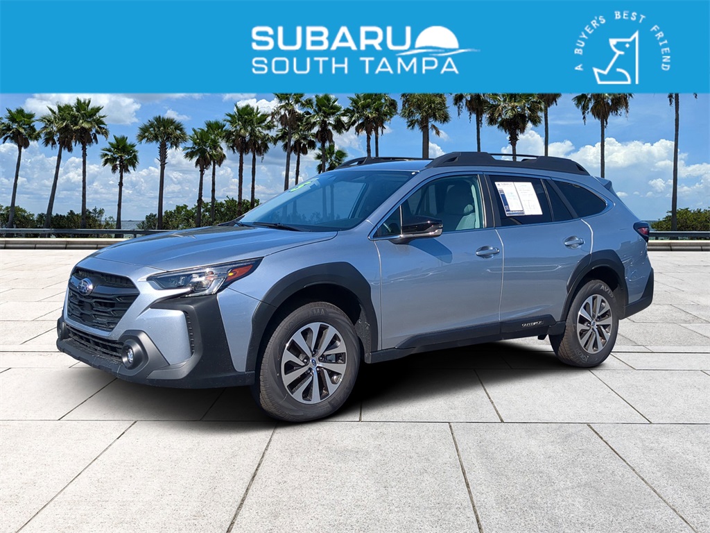 2025 Subaru Outback Premium's photo