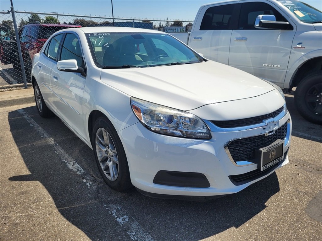 2016 Chevrolet Malibu Limited 1LT photo 3