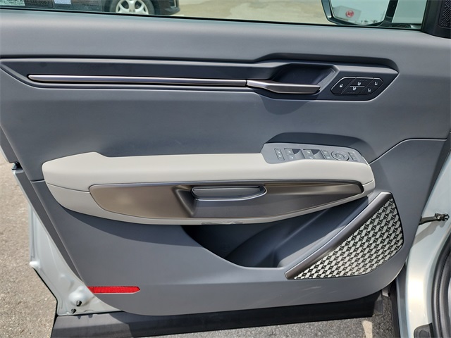 2026 Kia EV9 Wind photo 6