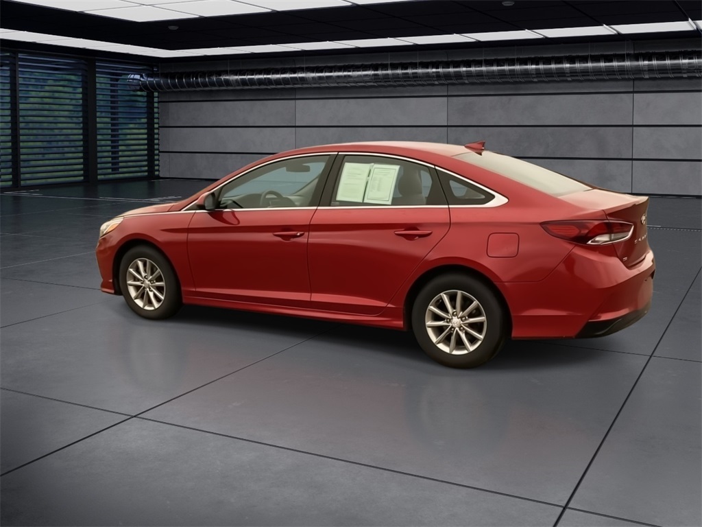 2019 Hyundai Sonata SE photo 2