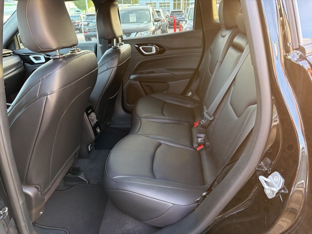 2026 Jeep Compass Limited Altitude photo 2