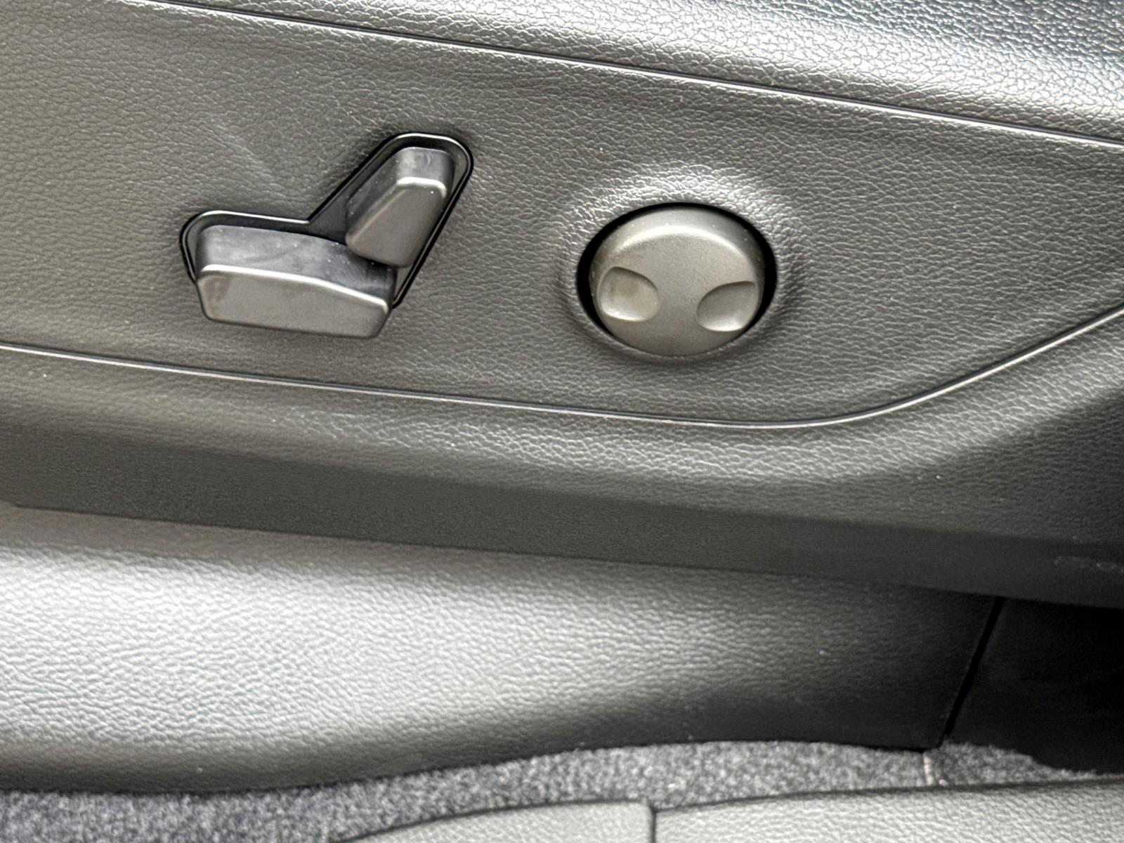 2025 Ram 1500 Big Horn photo 36