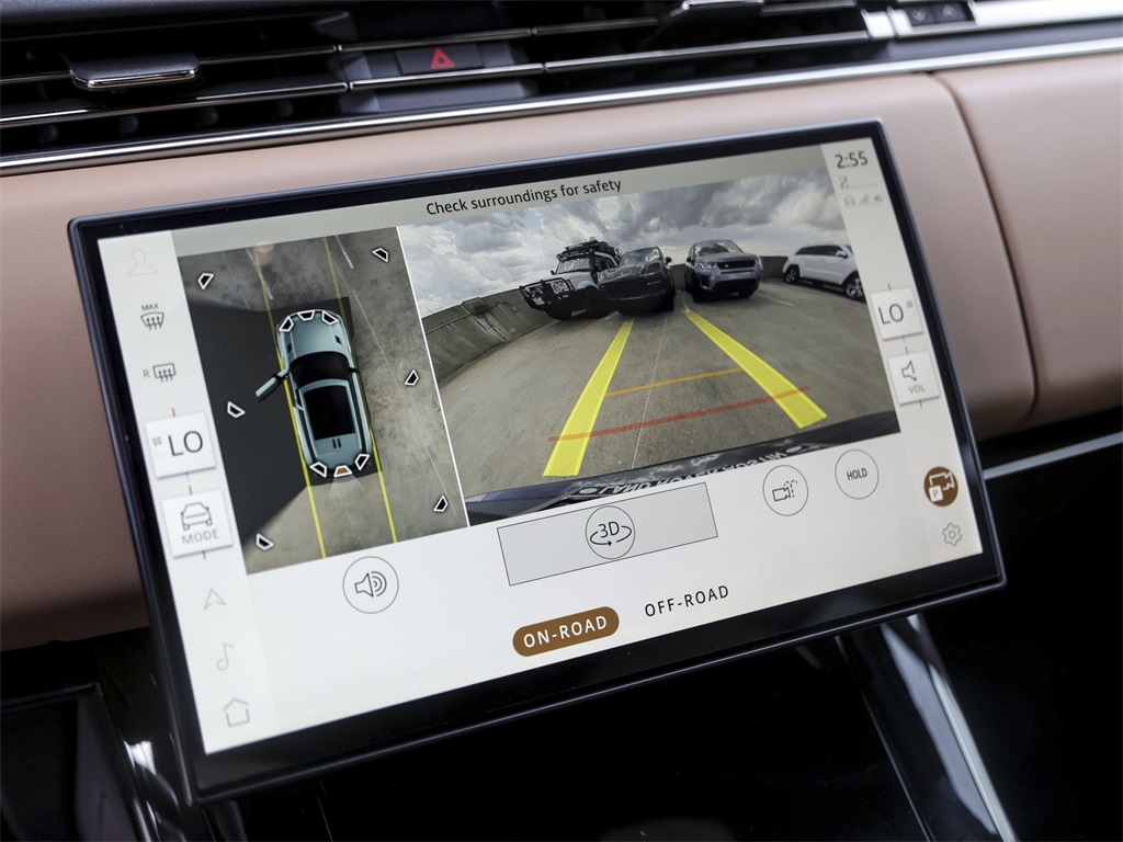 2025 Land Rover Range Rover Sport SE photo 18