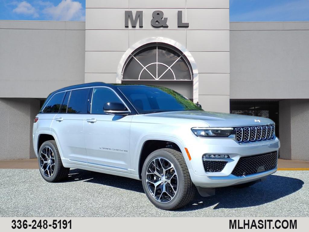 2025 Jeep Grand Cherokee Summit Reserve's photo