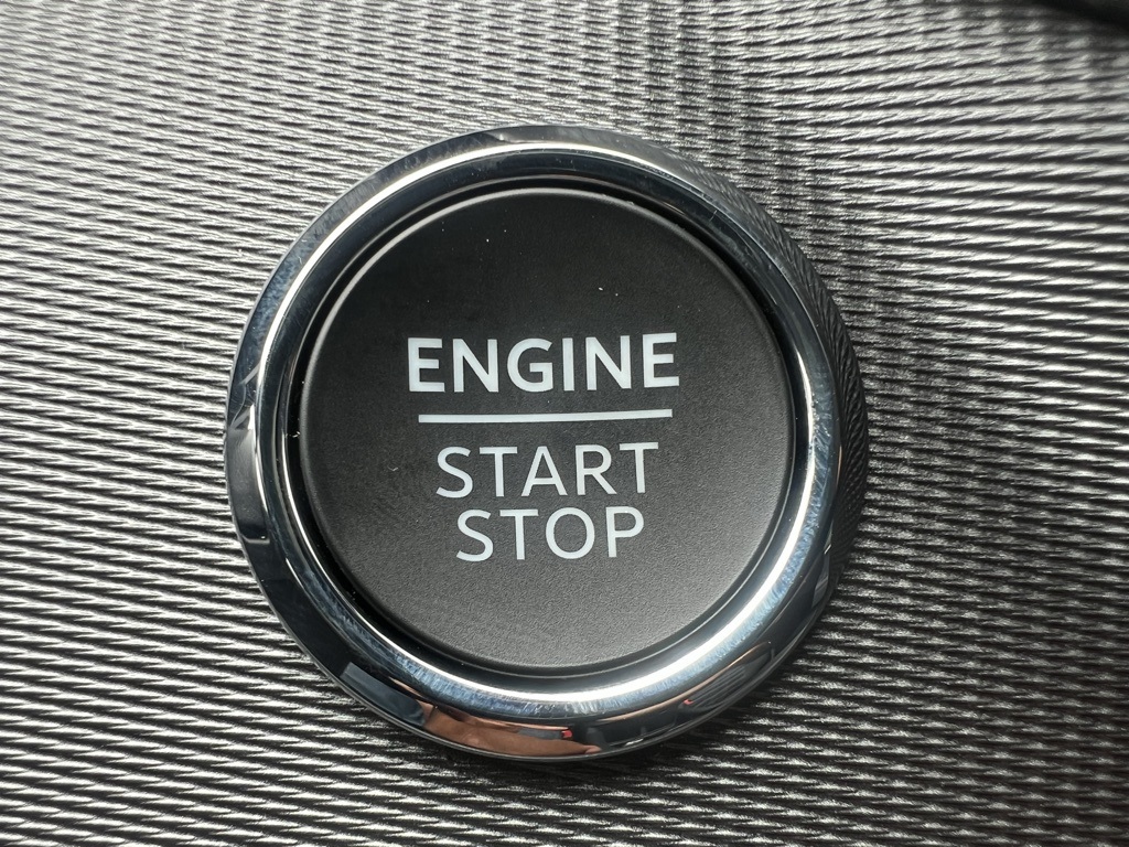 2025 Ford Explorer ST-Line photo 3