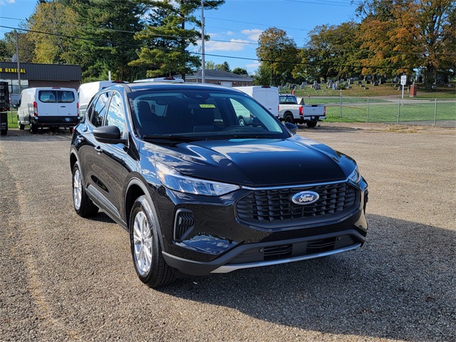 2026 Ford Escape Active photo 2