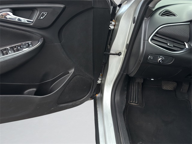 2020 Chevrolet Malibu 1LT photo 35