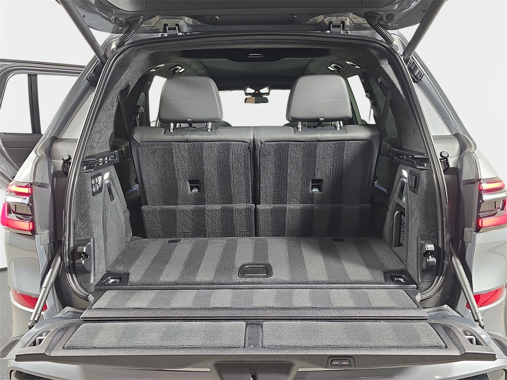 2023 Bmw X7 M60i photo 14