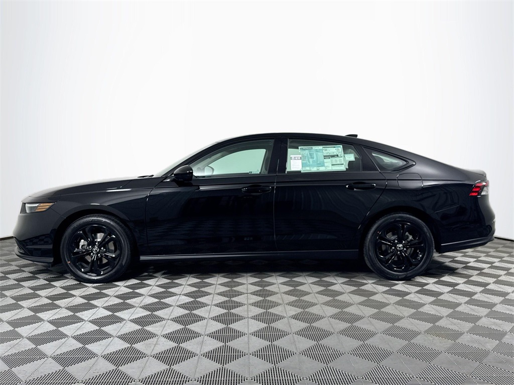 2025 Honda Accord SE photo 2