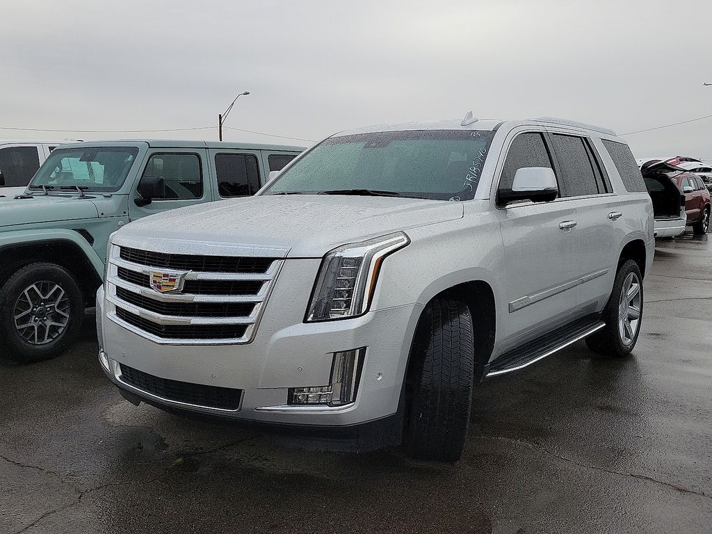 2018 Cadillac Escalade Luxury photo 2