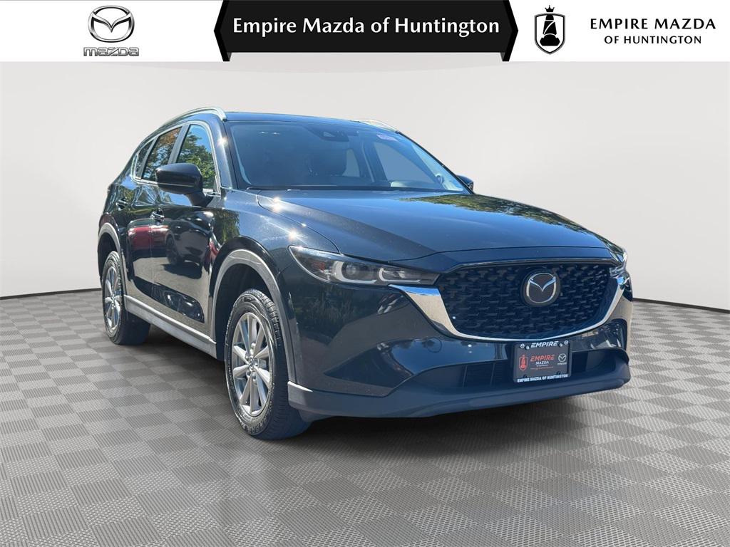 2023 Mazda CX-5 S Preferred package's photo