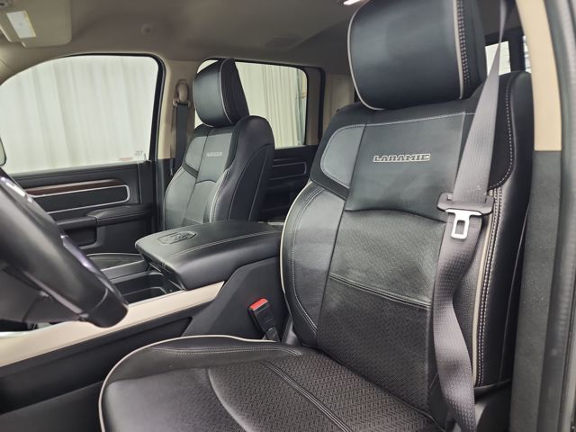 2022 Ram 2500 Laramie photo 30