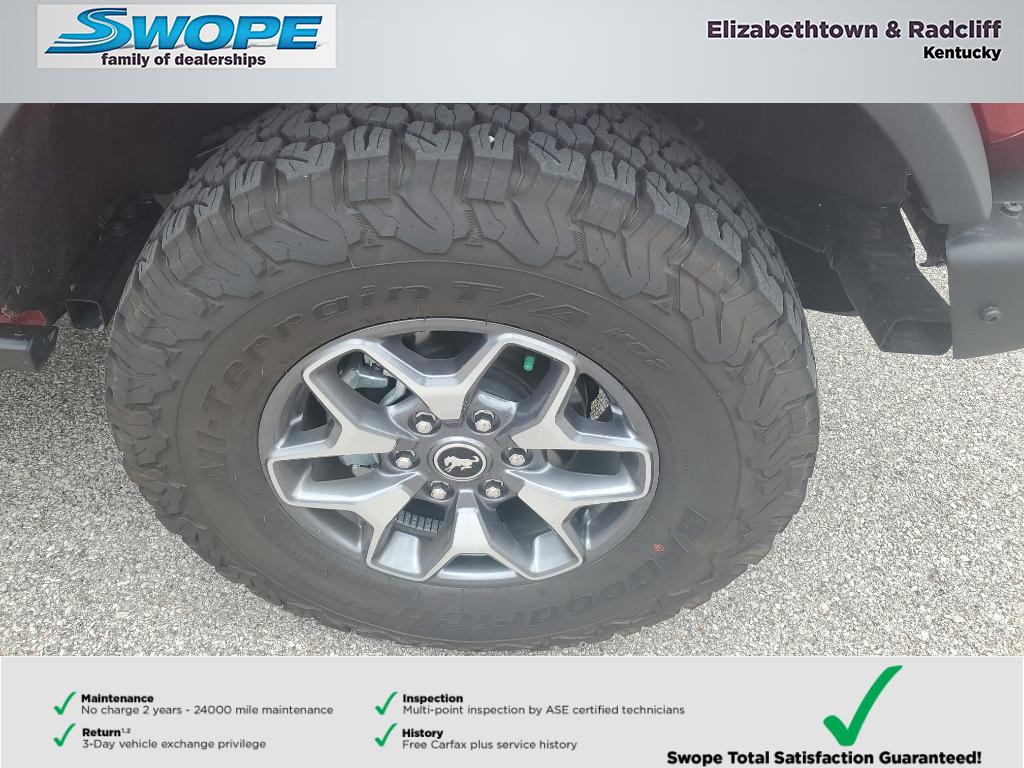 2025 Ford Bronco Badlands photo 3