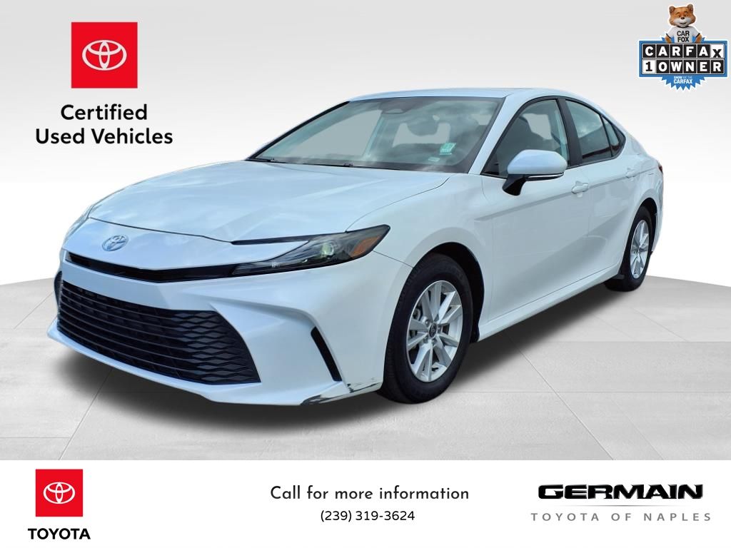 2025 Toyota Camry SE