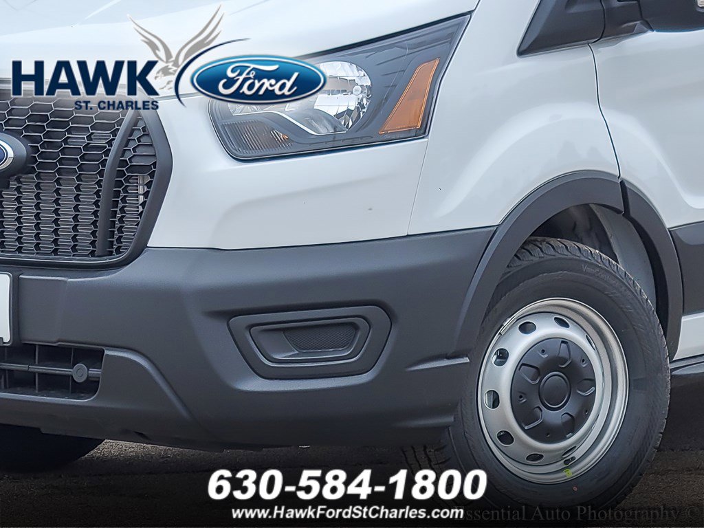 2025 Ford Transit Cargo Van photo 3