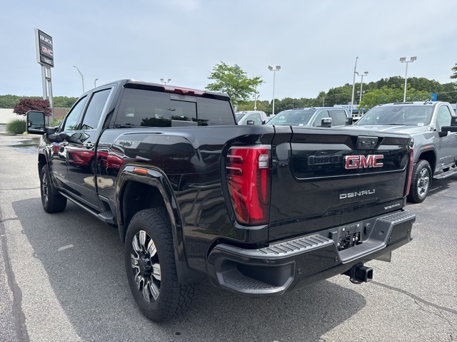 2024 Gmc Sierra 2500 HD Denali photo 4