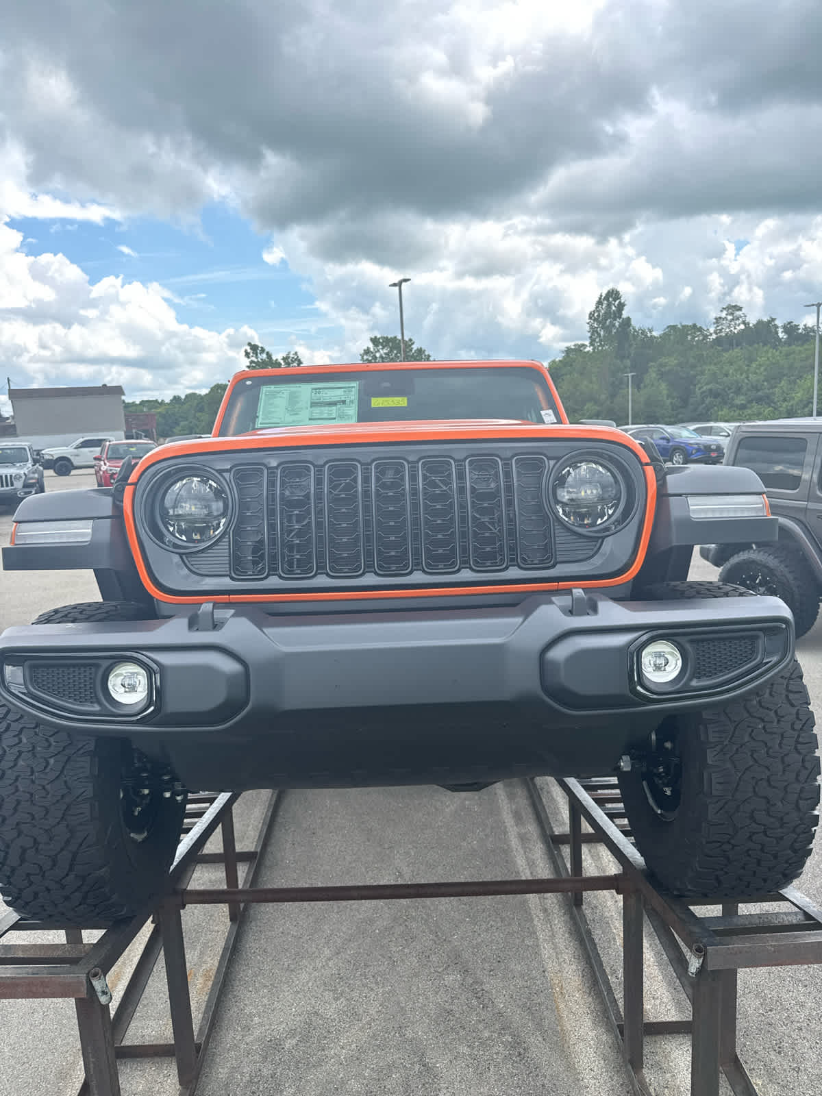 2025 Jeep Wrangler Willys photo 8