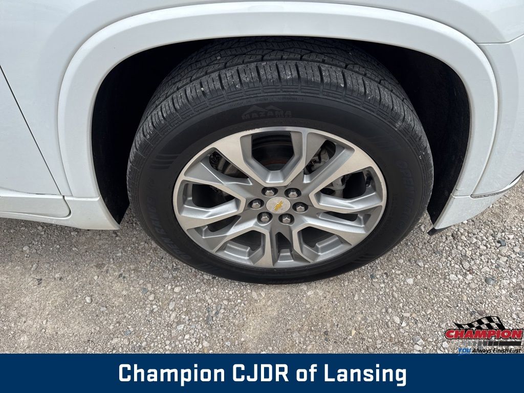 2021 Chevrolet Traverse Premier photo 8