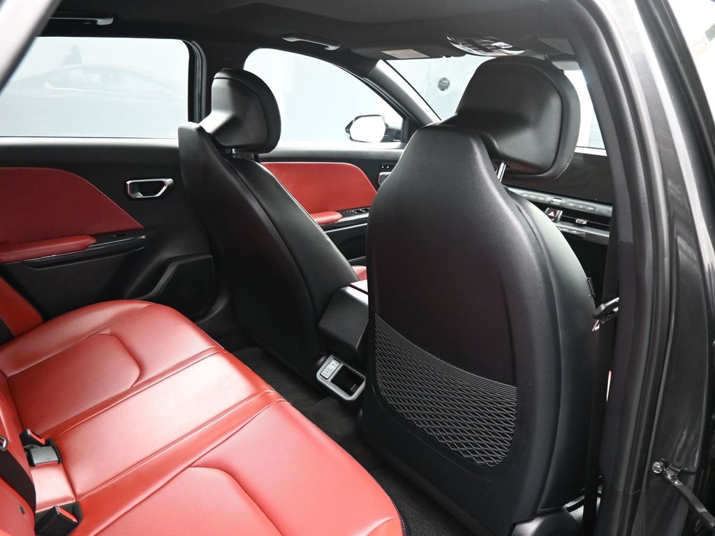 2025 Kia K4 GT-Line photo 14