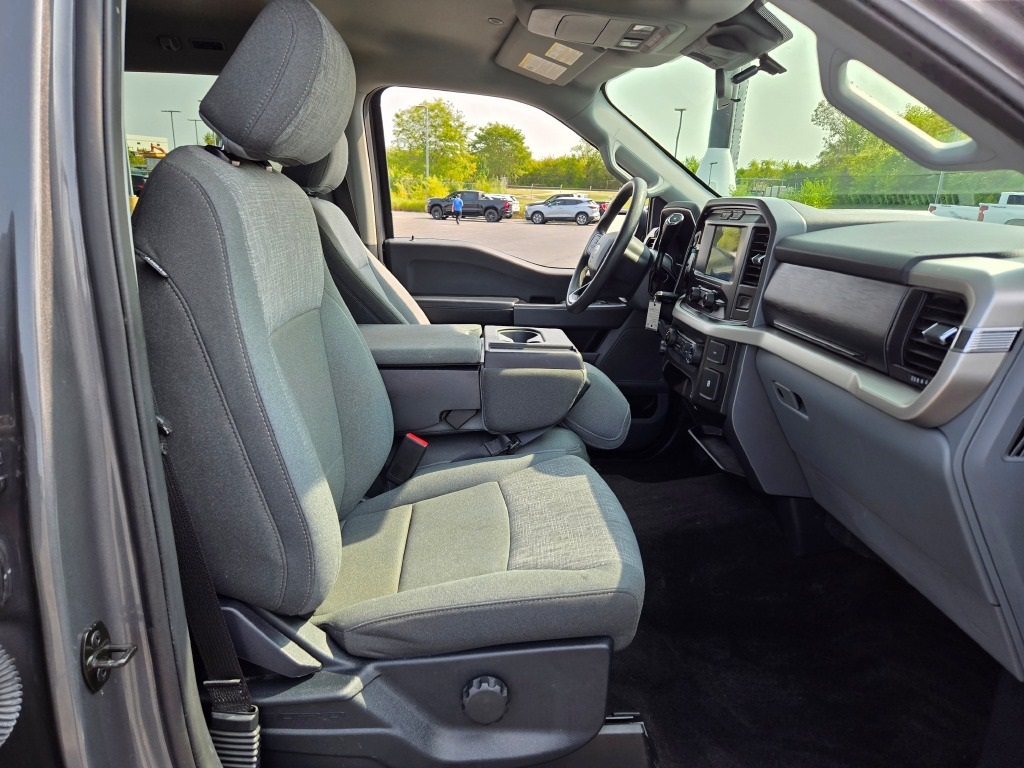 2021 Ford F-150 XLT photo 4