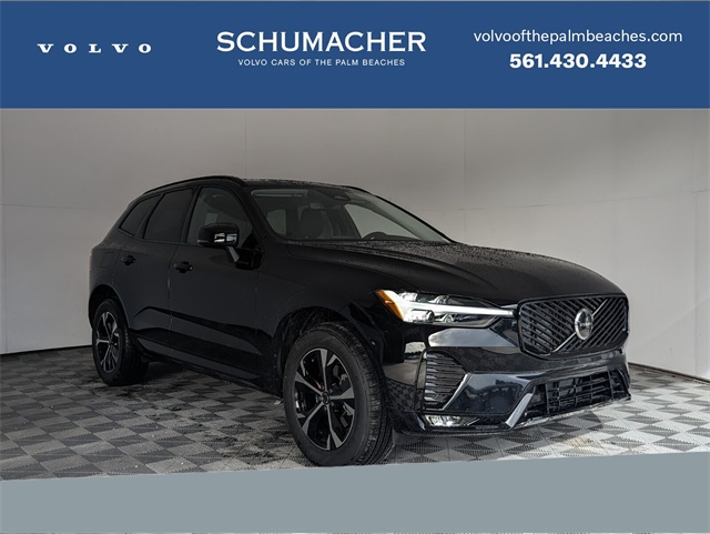 2026 Volvo XC60 Core's photo