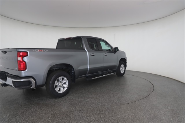 2019 Chevrolet Silverado 1500 LT photo 18