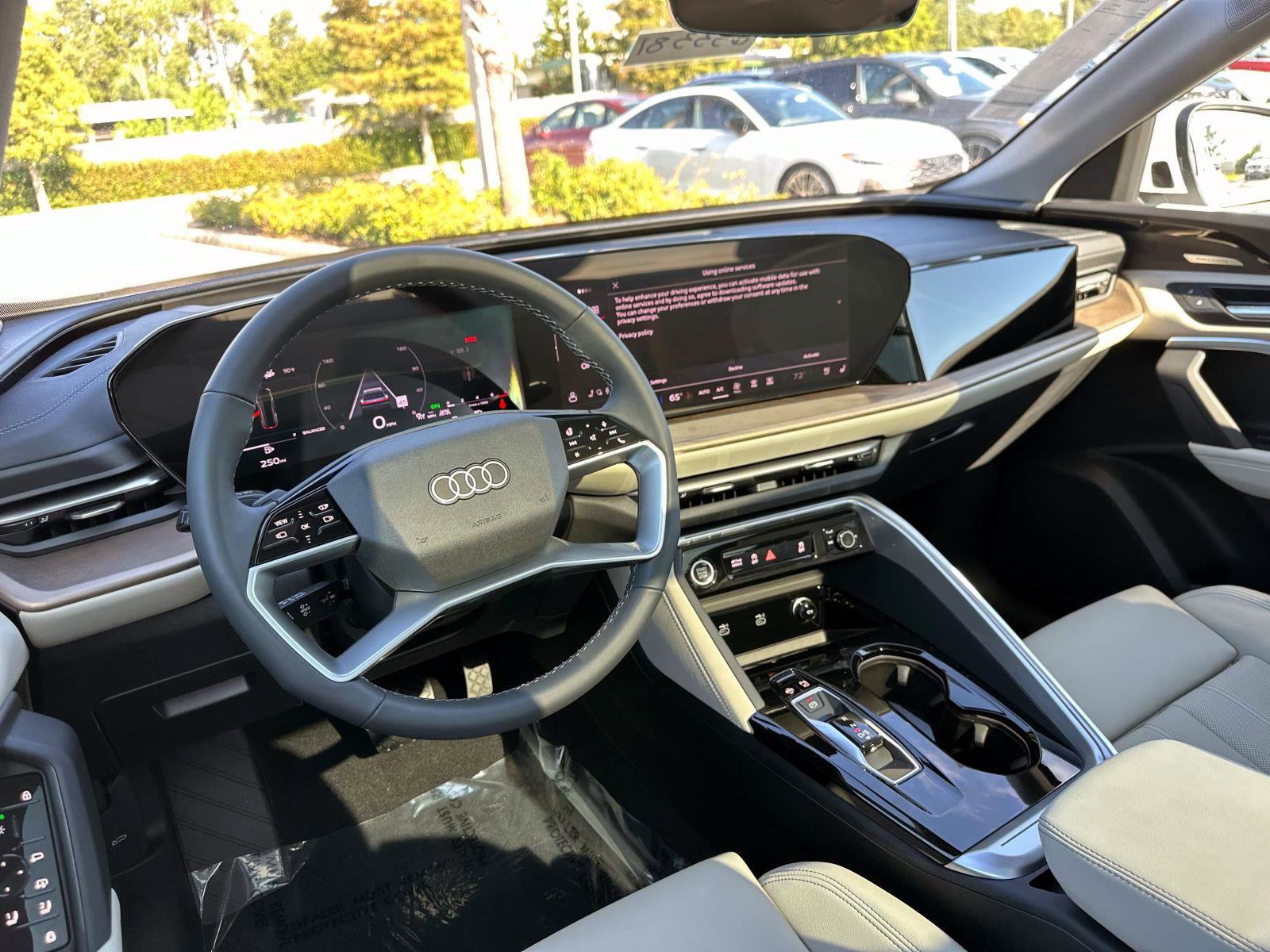 2025 Audi Q5 Premium Plus photo 15