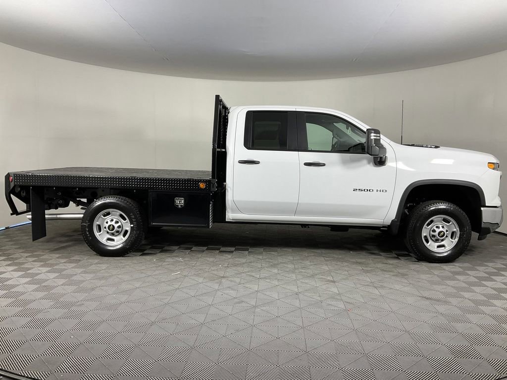 2024 Chevrolet Silverado 2500HD Work Truck photo 2