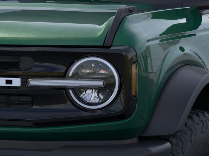 2025 Ford Bronco Outer Banks photo 18