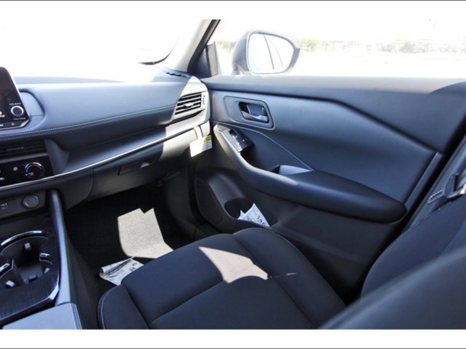 2026 Nissan Rogue S White at Robbins Nissan