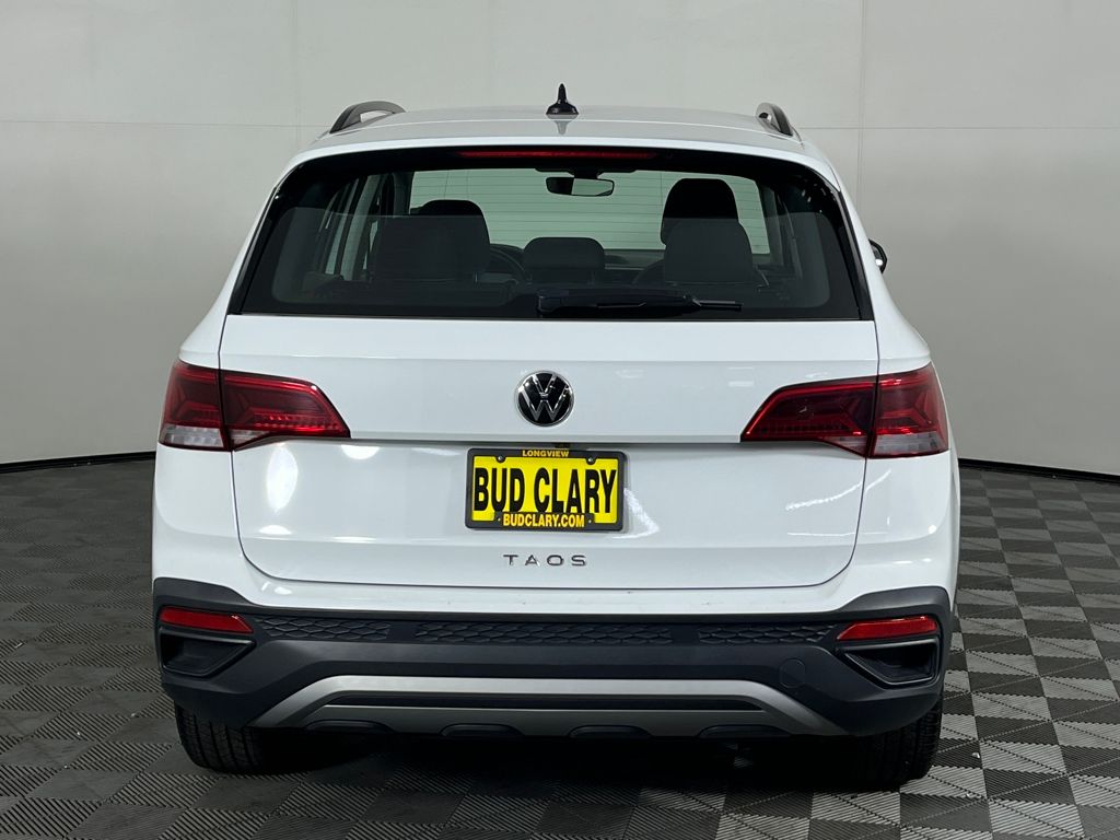 2024 Volkswagen Taos S photo 4