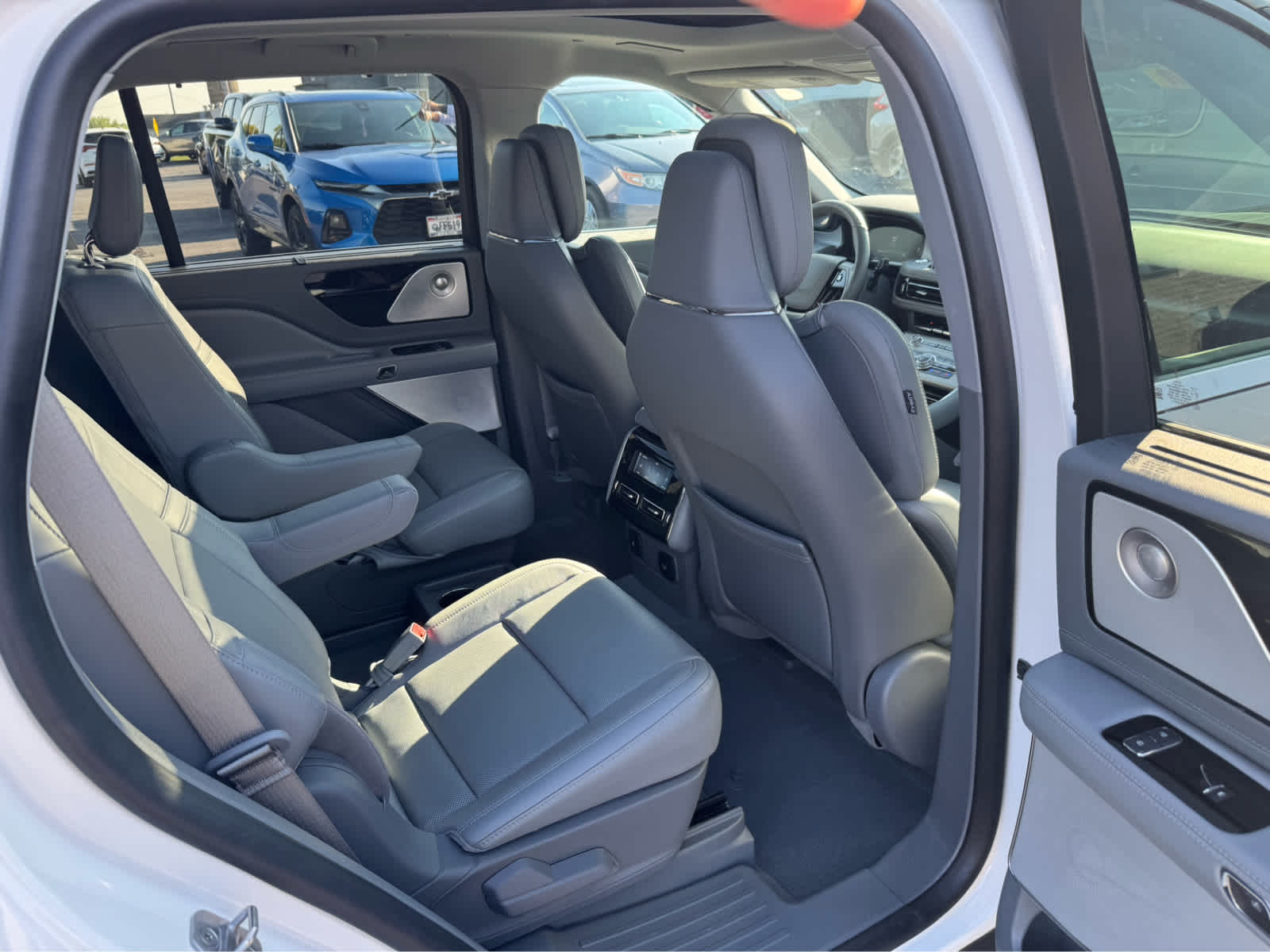 2020 Lincoln Aviator Reserve photo 16