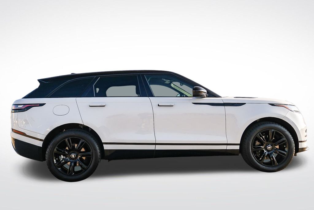2023 Land Rover Range Rover Velar R-Dynamic S photo 4