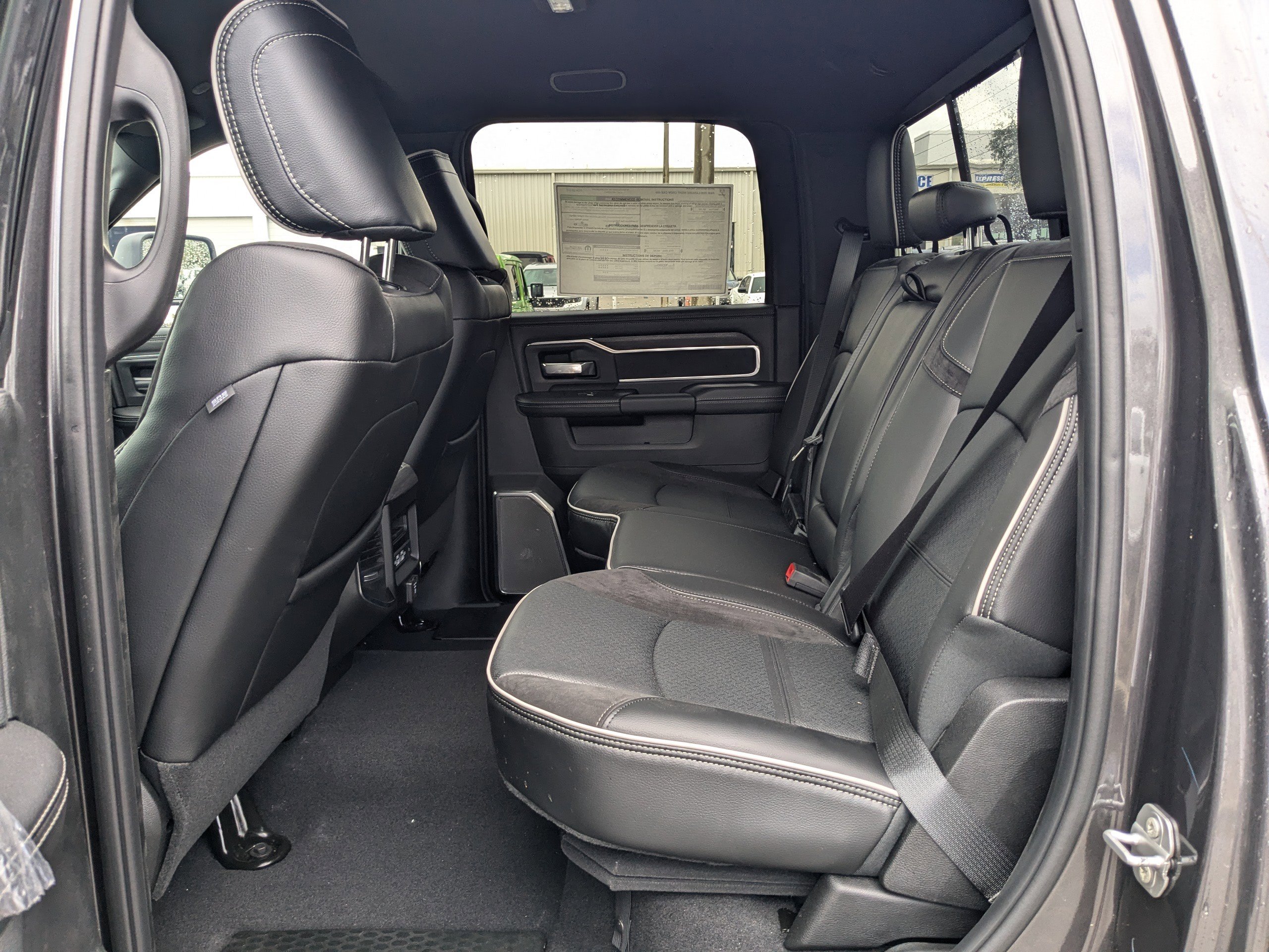 2025 Ram 2500 Laramie photo 12
