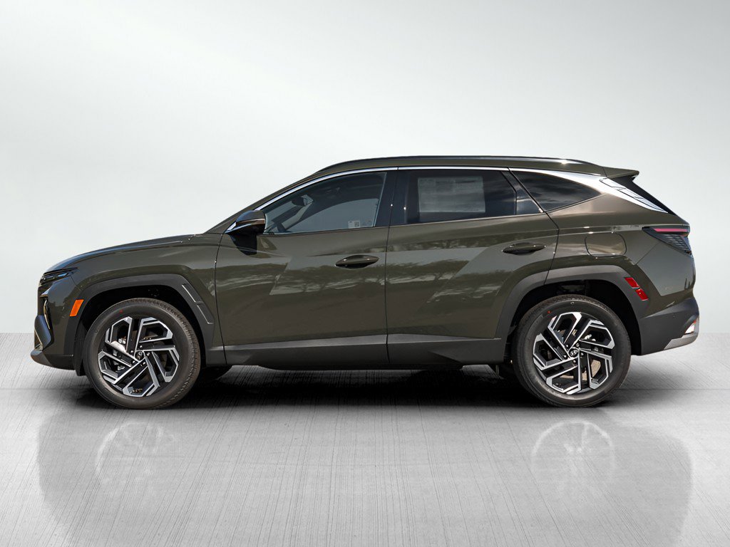 2025 Hyundai Tucson Limited photo 3