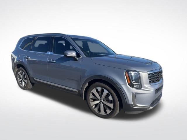 2021 Kia Telluride S photo 3